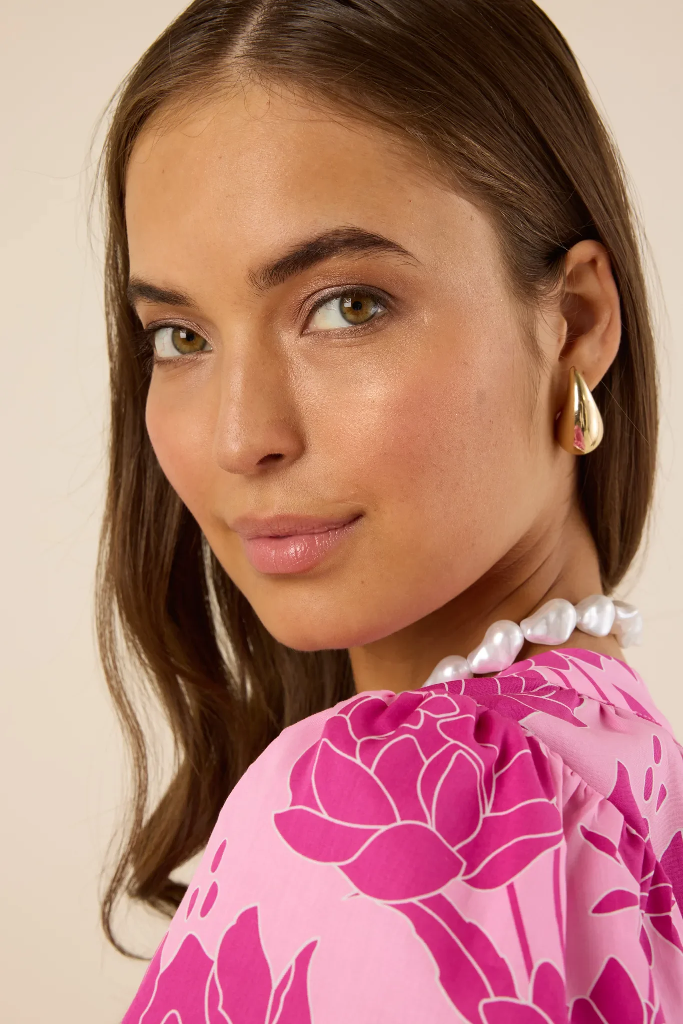 Aislyn Earrings Mini- Gold - Shop-Ritbs